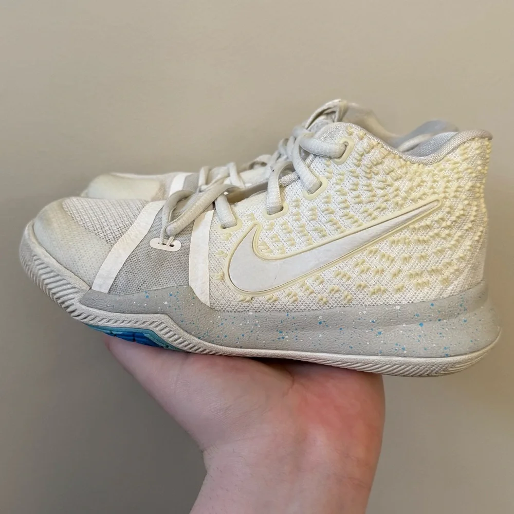 Nike Kyrie 3 Ivory white bone high top basketball sneakers shoes - Picture 5 of 9